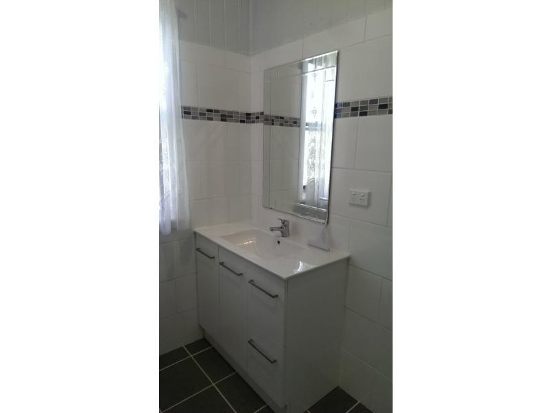 69 Fairymead Road, Bundaberg North QLD 4670