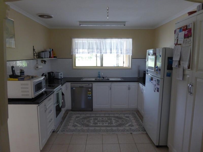 8 MARK Road, Bonna Estate, Branyan QLD 4670