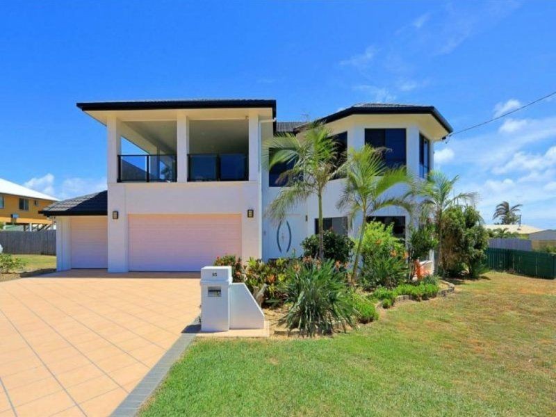 95 Barolin Esplanade, Coral Cove QLD 4670