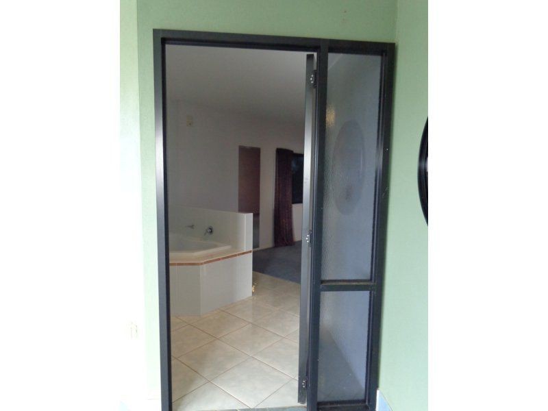 95 Barolin Esplanade, Coral Cove QLD 4670