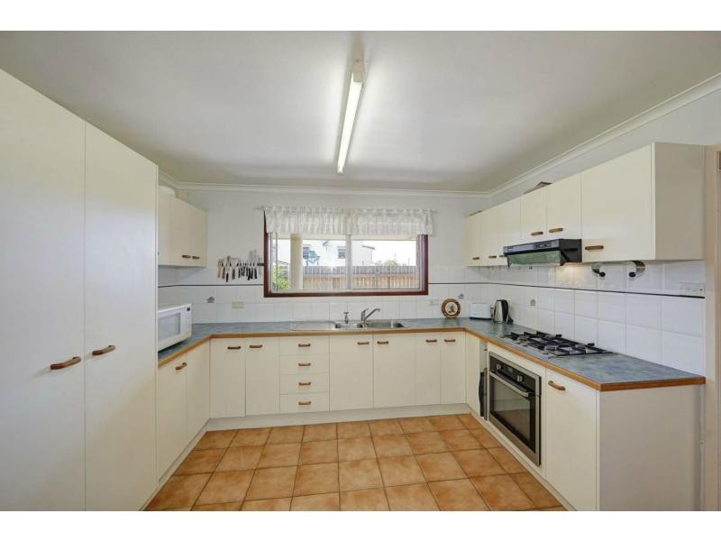 30 NIELSON Avenue, Burnett Heads QLD 4670