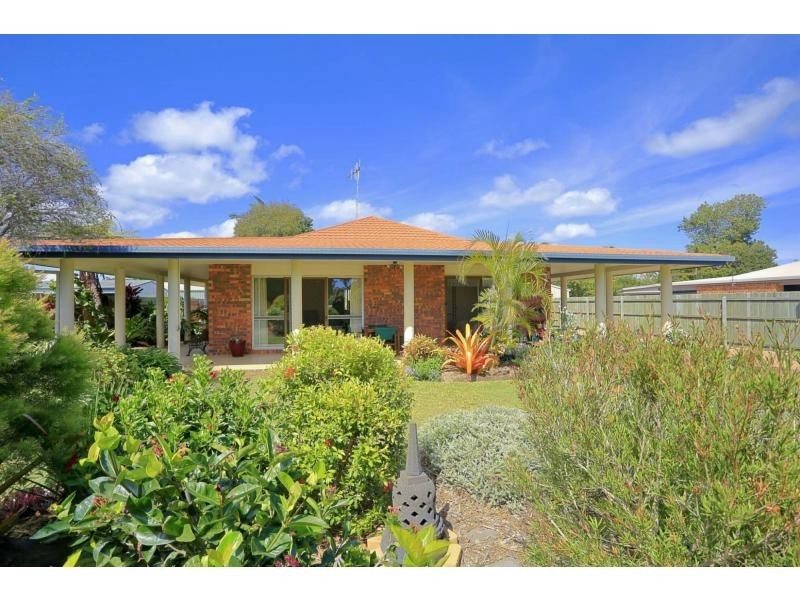 30 NIELSON Avenue, Burnett Heads QLD 4670