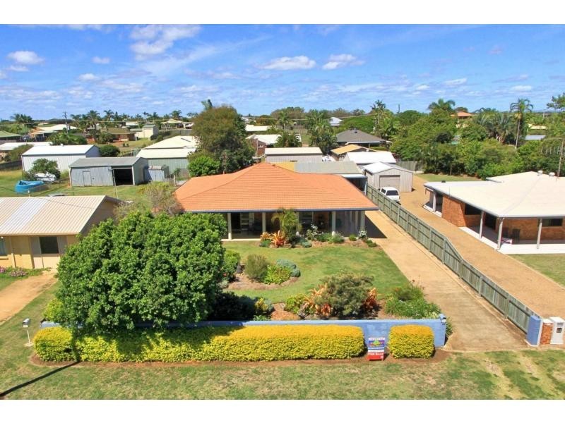 30 NIELSON Avenue, Burnett Heads QLD 4670