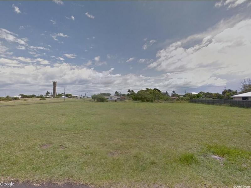 7 Young Street, Burnett Heads QLD 4670