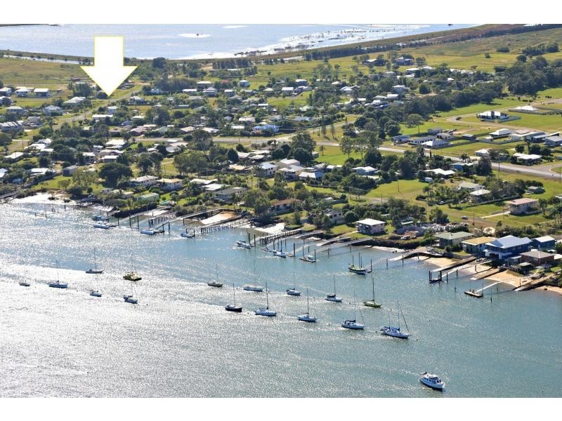 7 DUFFY Street, Burnett Heads QLD 4670