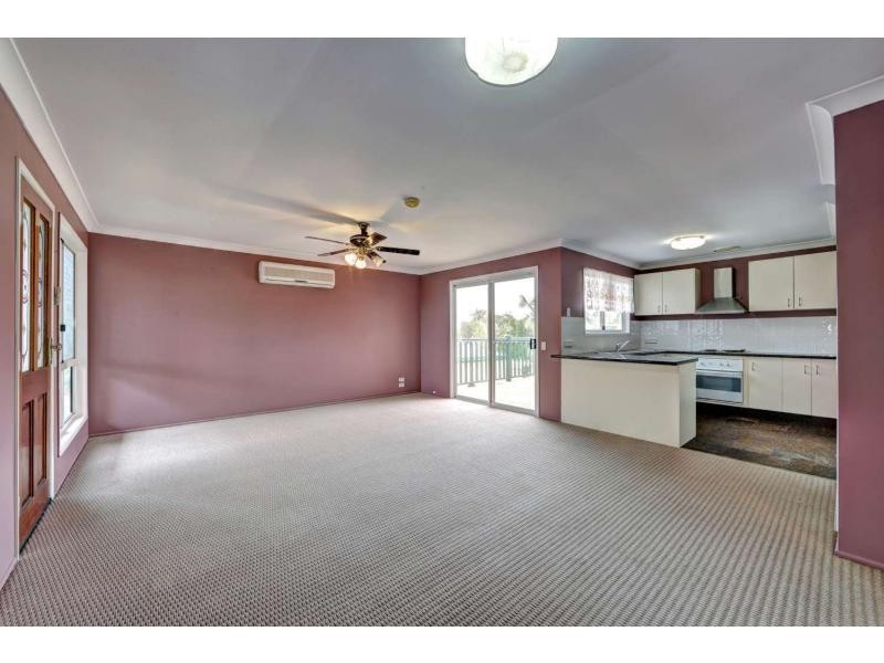 8 Powers, Burnett Heads QLD 4670