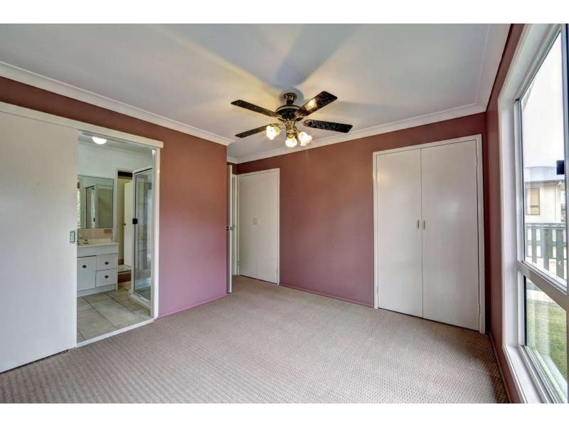 8 Powers, Burnett Heads QLD 4670