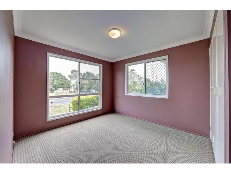 8 Powers, Burnett Heads QLD 4670