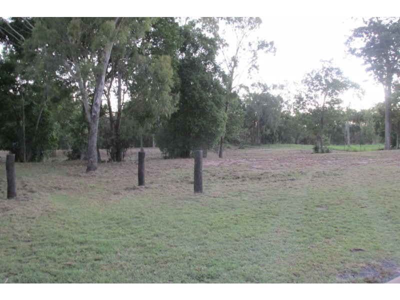 Moore Park Beach QLD 4670