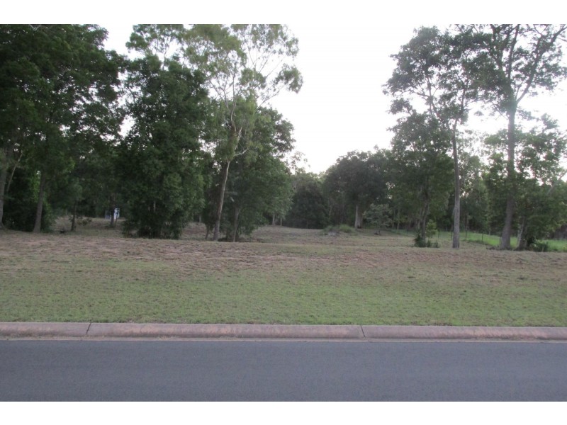 Moore Park Beach QLD 4670