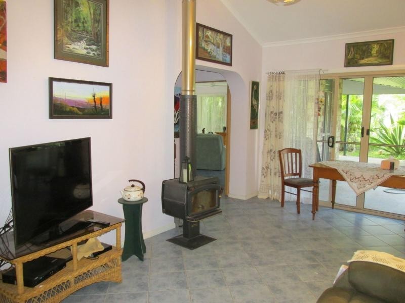 Redridge QLD 4660