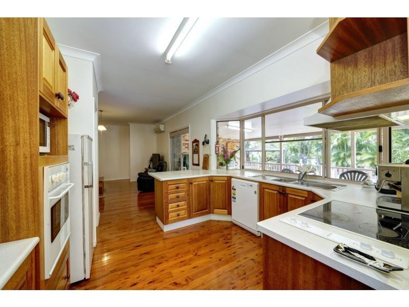 49 Cockatoo Crescent, Gooburrum QLD 4670