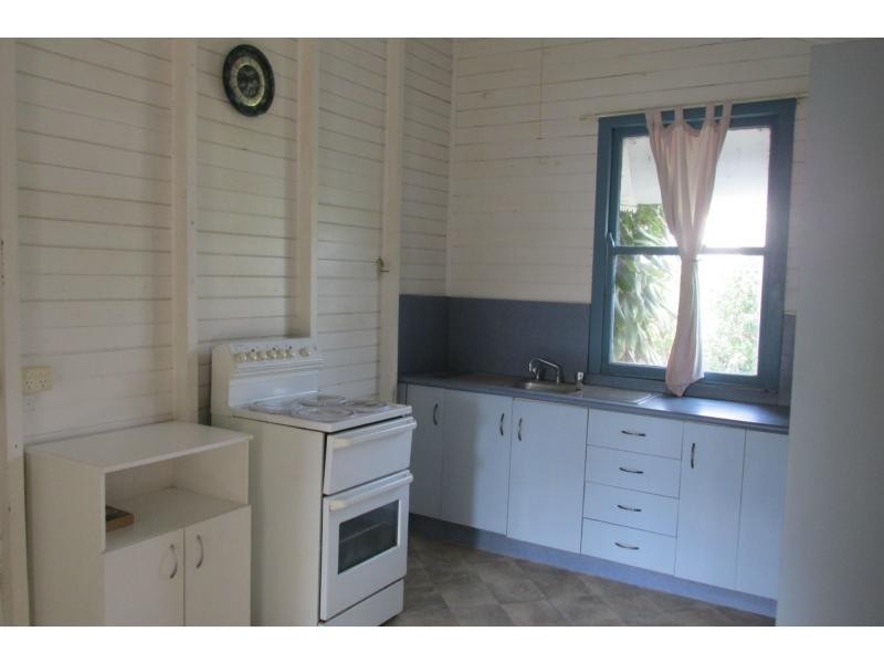 77 High Street, Walkervale QLD 4670