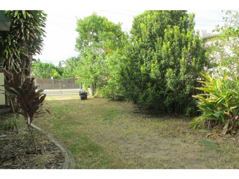 77 High Street, Walkervale QLD 4670