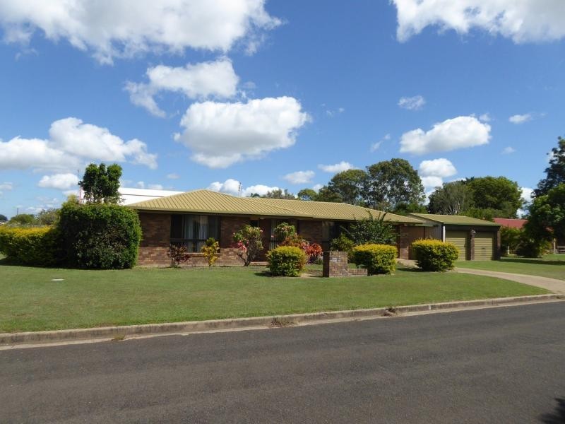 1 CHISWICK Street, Avenell Heights QLD 4670