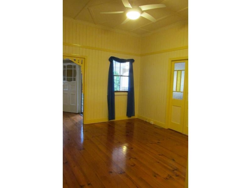 92 Maryborough Street, Walkervale QLD 4670