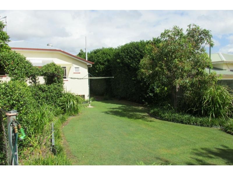 92 Maryborough Street, Walkervale QLD 4670