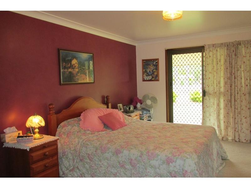4 Grahams Road, Sharon QLD 4670