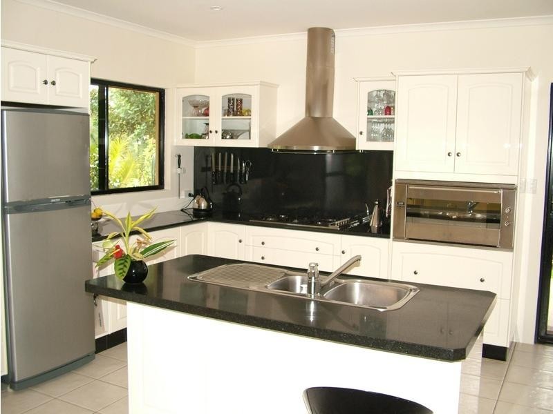 Bullyard QLD 4671