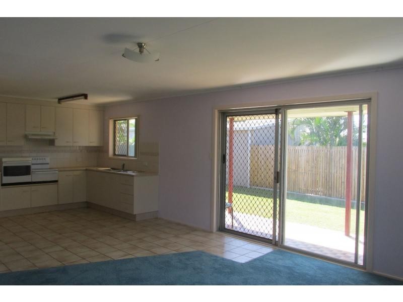 17 Payne Street, Millbank QLD 4670