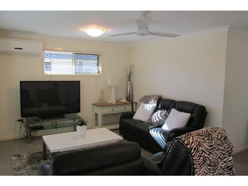 Unit 5/26 Dunn Road South, Avenell Heights QLD 4670