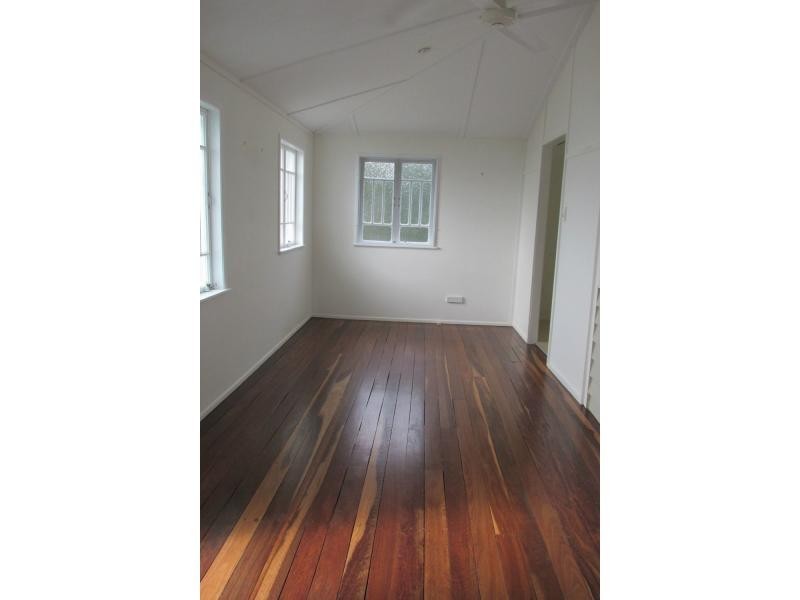 Elliott Heads QLD 4670