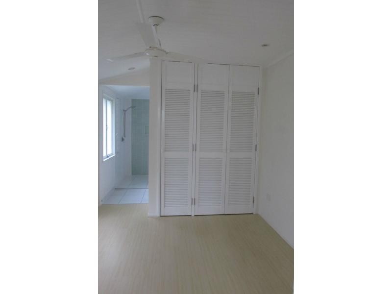 Elliott Heads QLD 4670