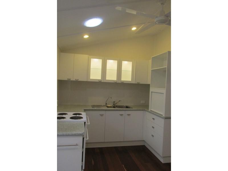 Elliott Heads QLD 4670