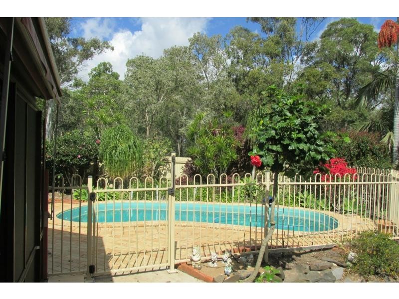 6 Inspiration Court, Avoca QLD 4670