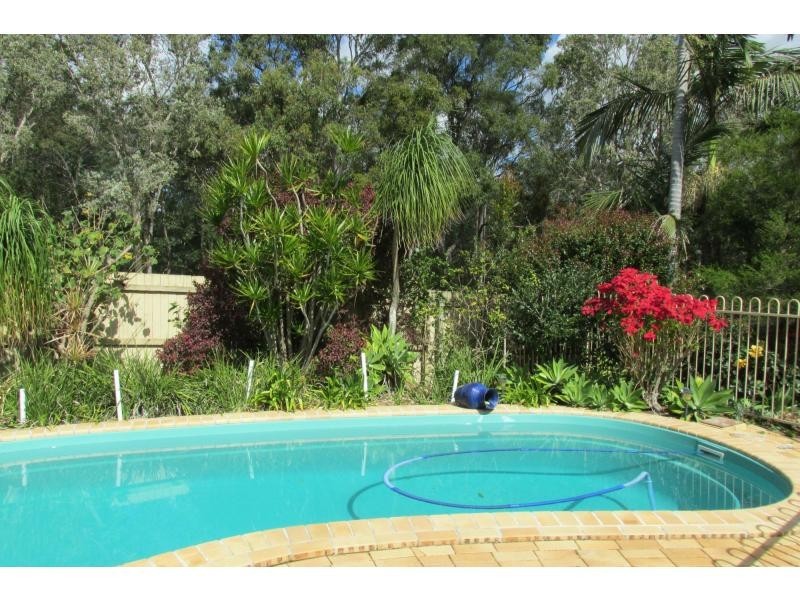 6 Inspiration Court, Avoca QLD 4670