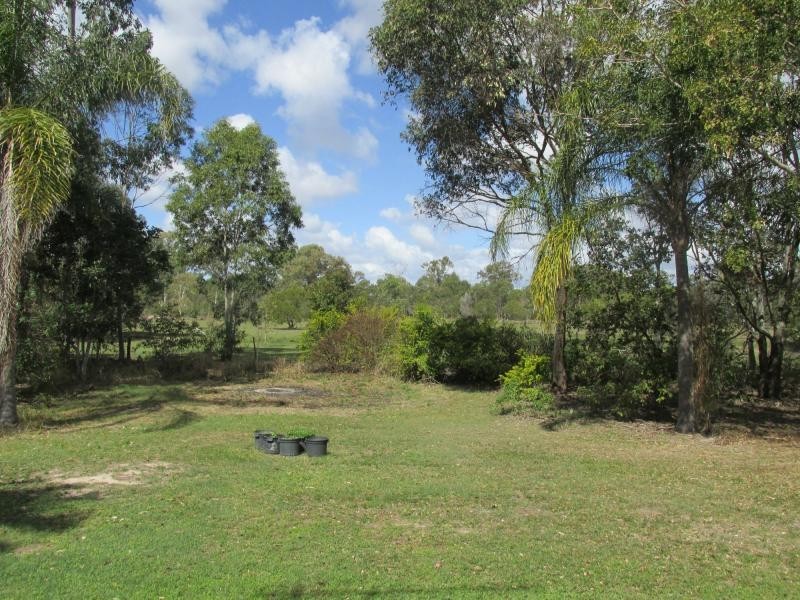 Sharon QLD 4670