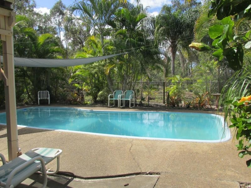 Sharon QLD 4670