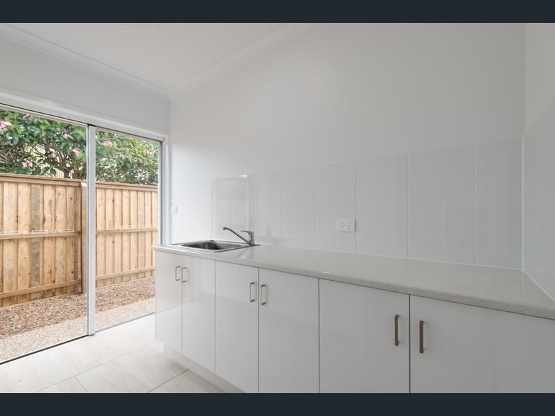 2 Tesch Street South, Thabeban QLD 4670