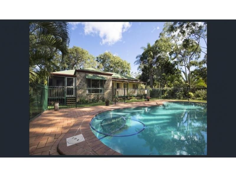 296 Sylvan  North, Moore Park Beach, Moore Park Beach QLD 4670