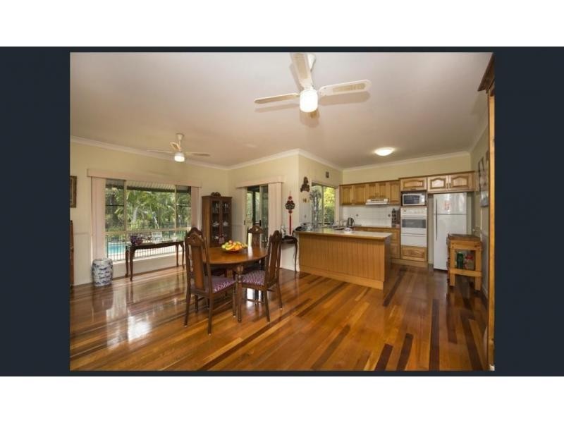 296 Sylvan  North, Moore Park Beach, Moore Park Beach QLD 4670