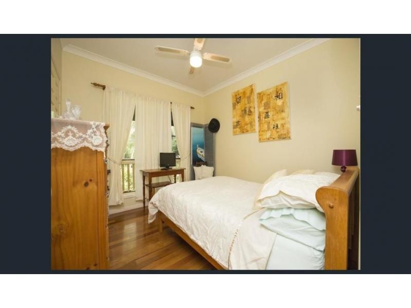296 Sylvan  North, Moore Park Beach, Moore Park Beach QLD 4670
