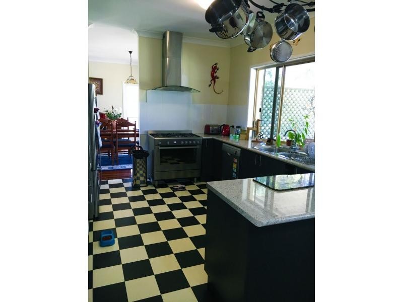 31 Pleasant Drive, Sharon QLD 4670