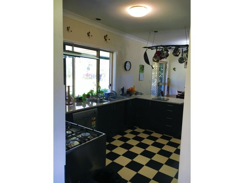 31 Pleasant Drive, Sharon QLD 4670