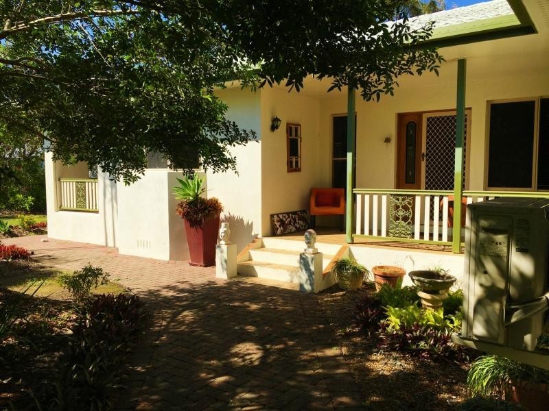 31 Pleasant Drive, Sharon QLD 4670