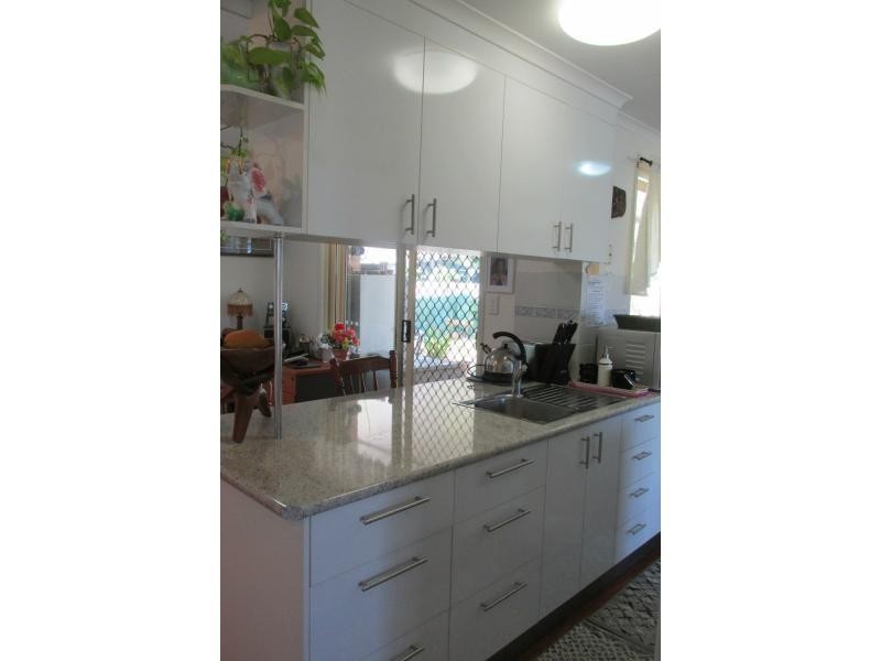 6 Marshall Street, Burnett Heads QLD 4670