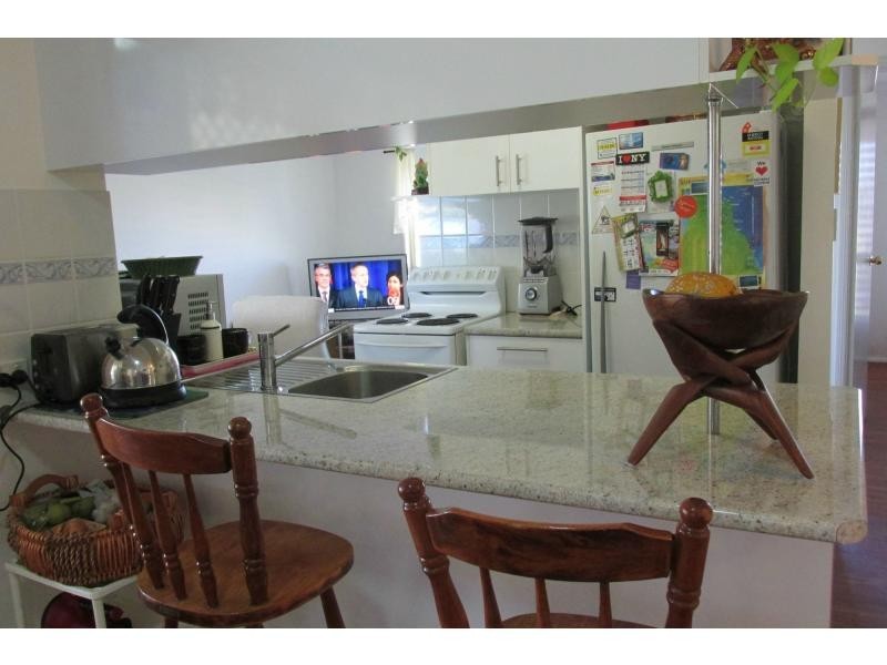 6 Marshall Street, Burnett Heads QLD 4670