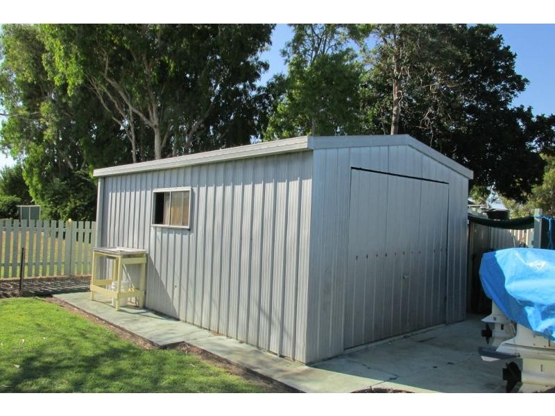 6 Marshall Street, Burnett Heads QLD 4670