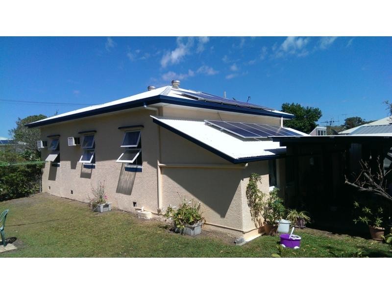 4 Briggenshaw  South, Kepnock QLD 4670