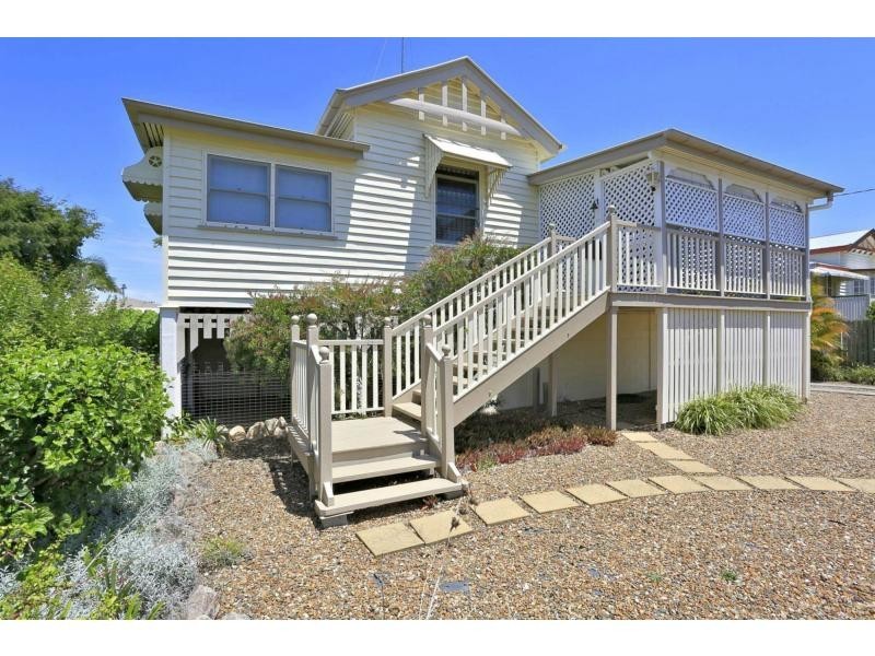 128 WOONDOOMA Street, Bundaberg West QLD 4670