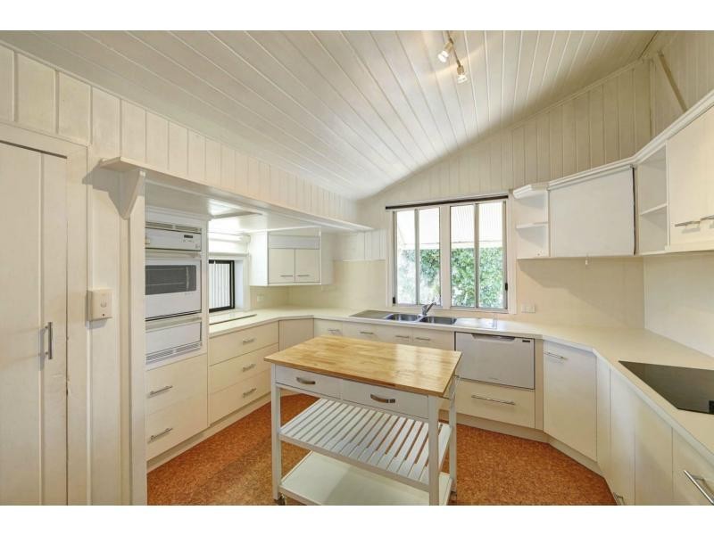 128 WOONDOOMA Street, Bundaberg West QLD 4670
