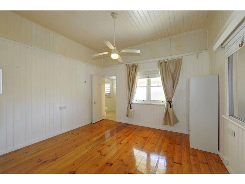 128 WOONDOOMA Street, Bundaberg West QLD 4670