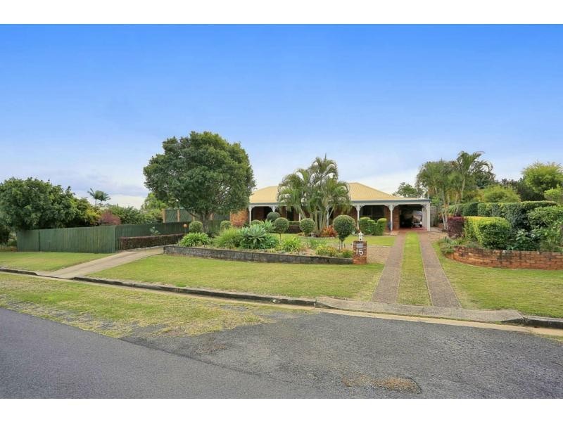 15 Glenview crescent, Avoca QLD 4670