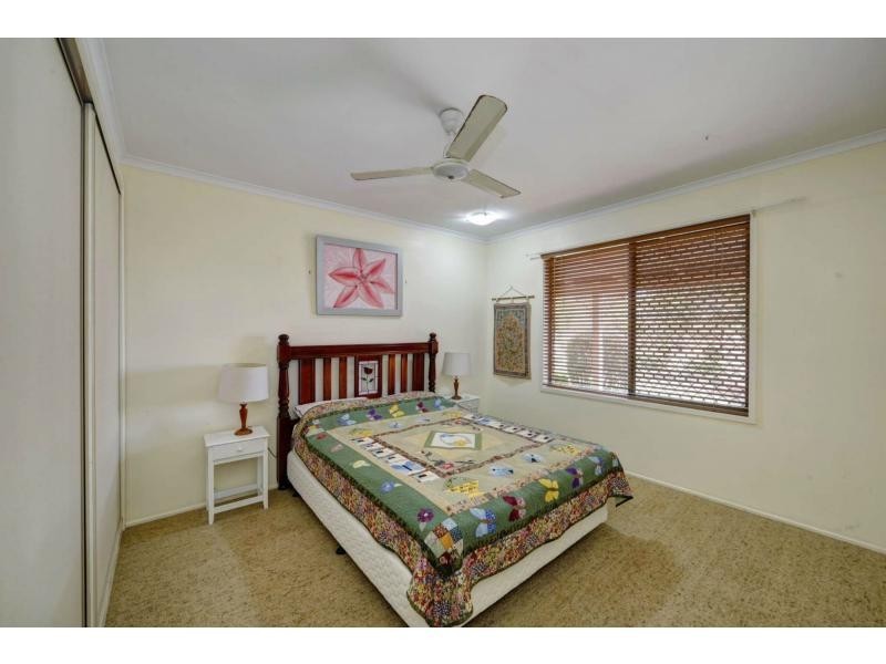 15 Glenview crescent, Avoca QLD 4670