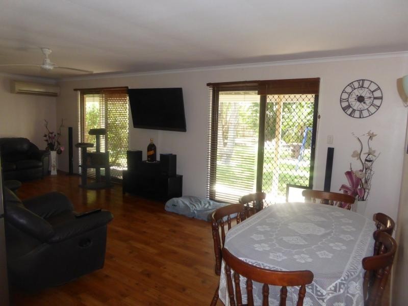 20 Aquamarine , Rivr Park Estate, Branyan QLD 4670