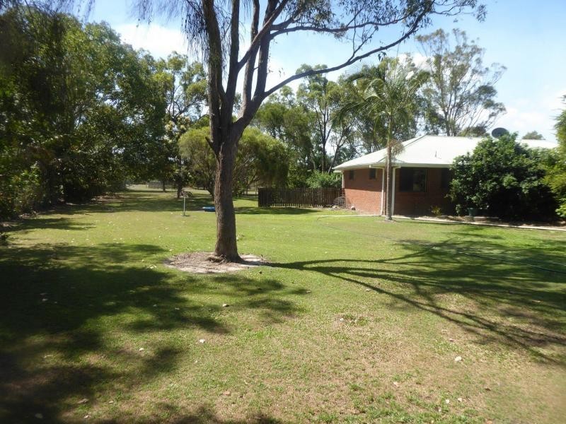 20 Aquamarine , Rivr Park Estate, Branyan QLD 4670